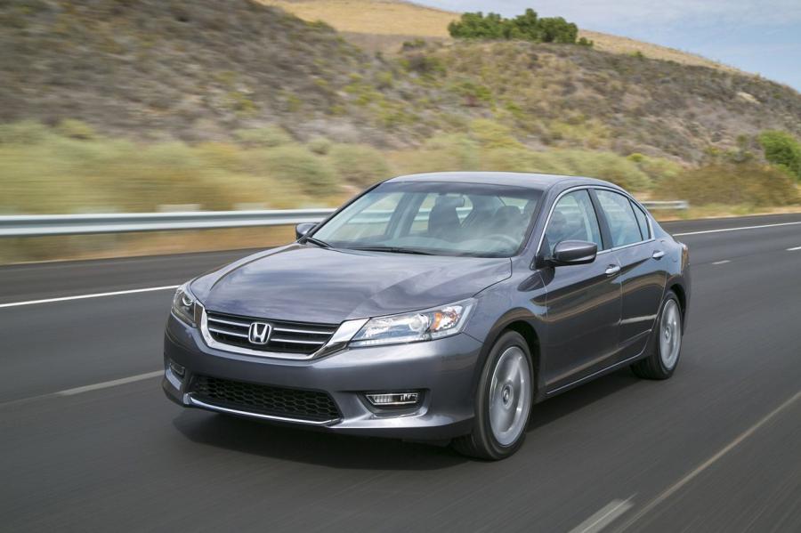  Honda Accord Sport Sedan 2013 года  (фото 100 из 147)